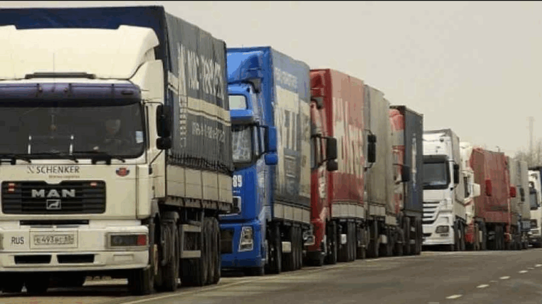 Cod roșu de caniculă: Transportatorii, opriți între orele 12:00 și 20:00 în 15 județe