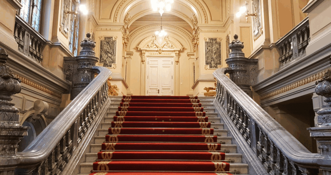 Ședință tensionată la Cotroceni – coaliția de guvernare la un pas de ruptură