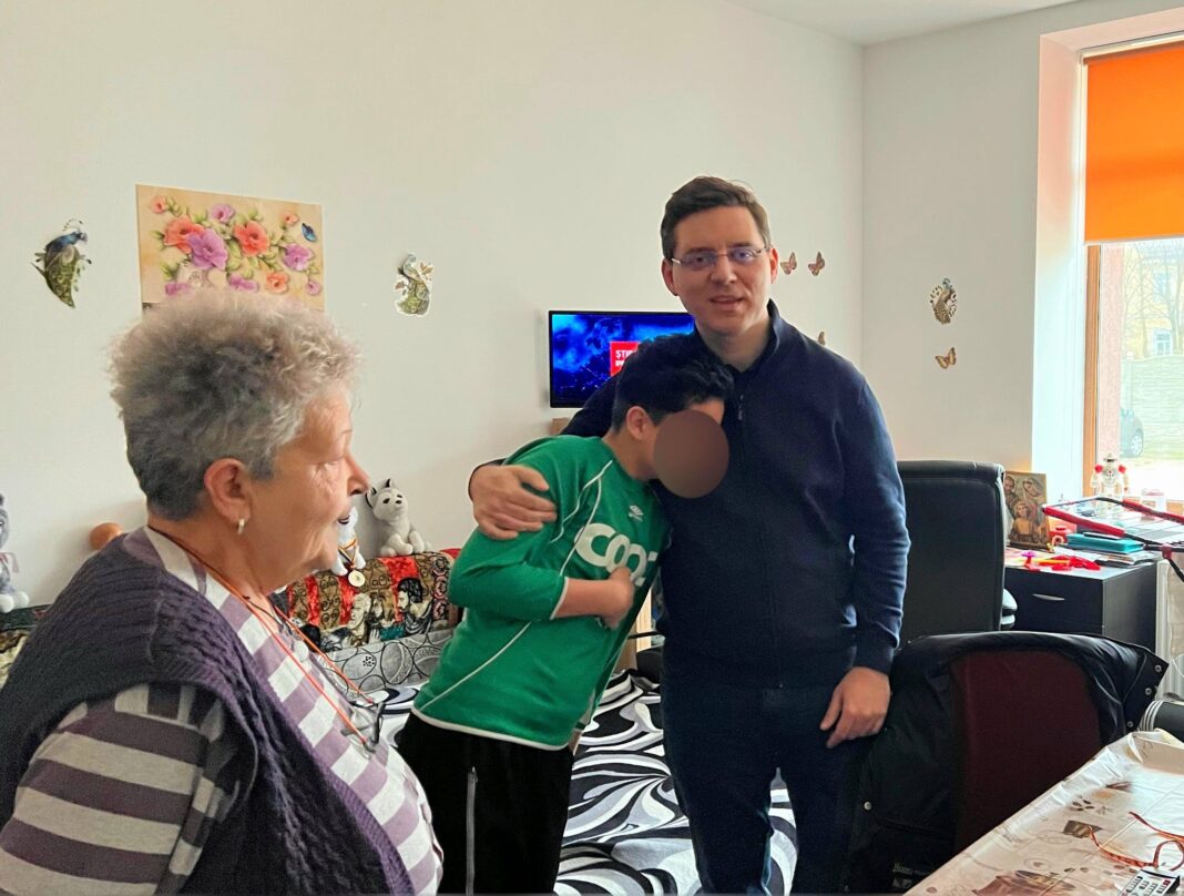 Victor Negrescu a relansat campania socială „Culori de Primăvară” la Săcele