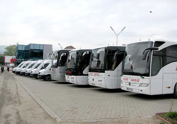 Brasov: Livio Dario angajează șoferi profesioniști transport persoane