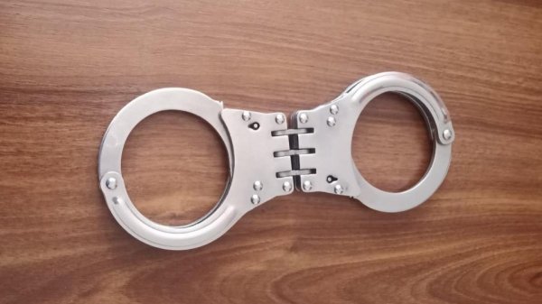 Bărbat de 45 de ani prins la volan fără permis