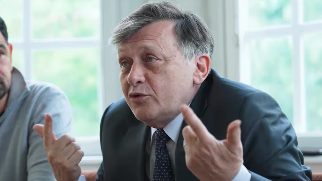 Crin Antonescu: Atacuri la foști lideri