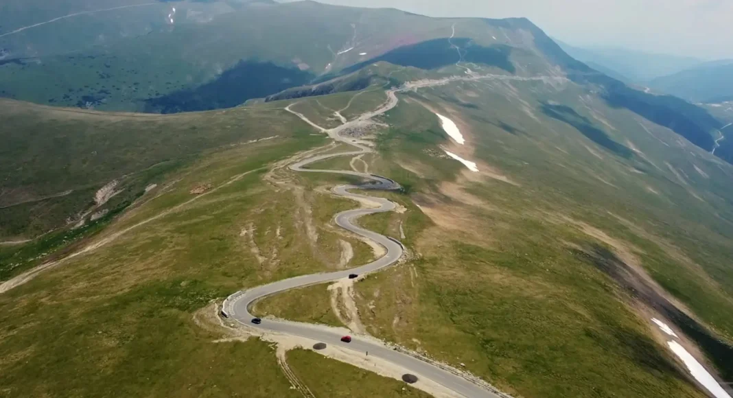 Transalpina: drumul carpatin redeschis