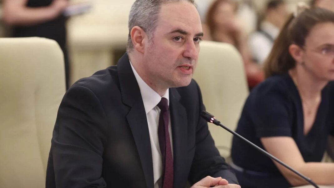 Avertizarea Moody’s: Instabilitatea politica ameninta ratingul Romaniei