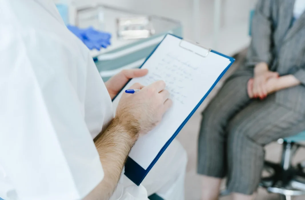 CNAS: Noi Reguli pentru Accesul la Tratament în Clinicile Private