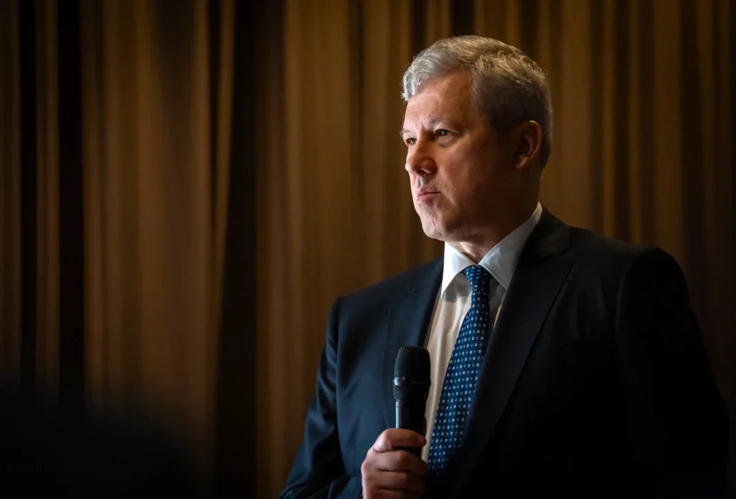 Demisia lui Cătălin Predoiu: Criza în PNL