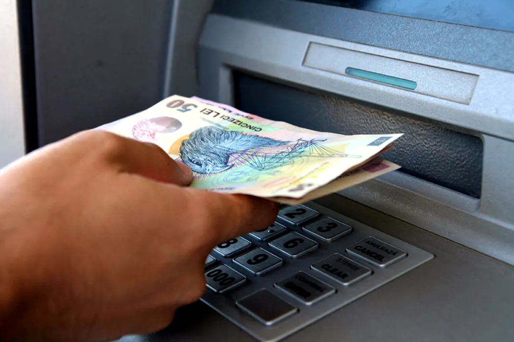 Fraudă la societate comercială: 69.500 de lei