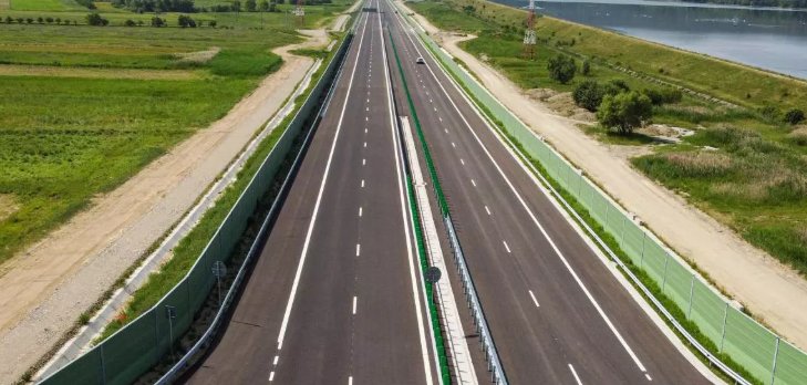 Transporturi agabaritice: 3 trasee din țară afectate