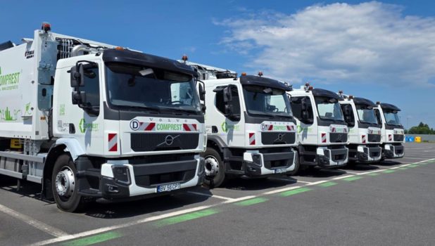 COMPREST își reînnoiește flota cu șase autospeciale Volvo pentru a îmbunătăți serviciile de salubrizare din Brașov