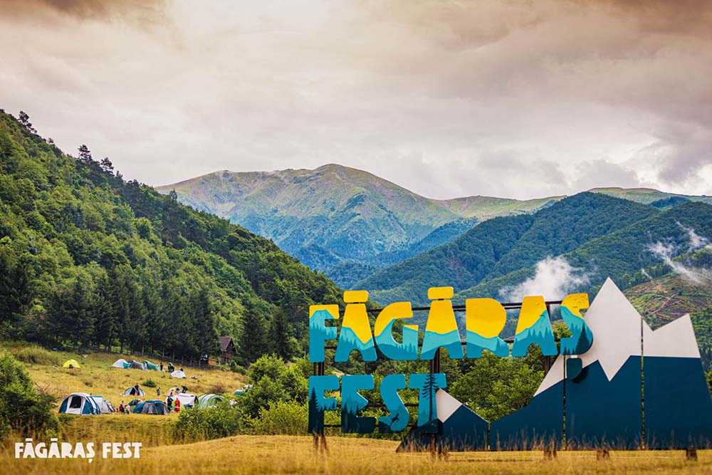Concerte, drumeții și camping la poalele munților: Făgăraș Fest debutează vineri – Informații esențiale pentru participanți
