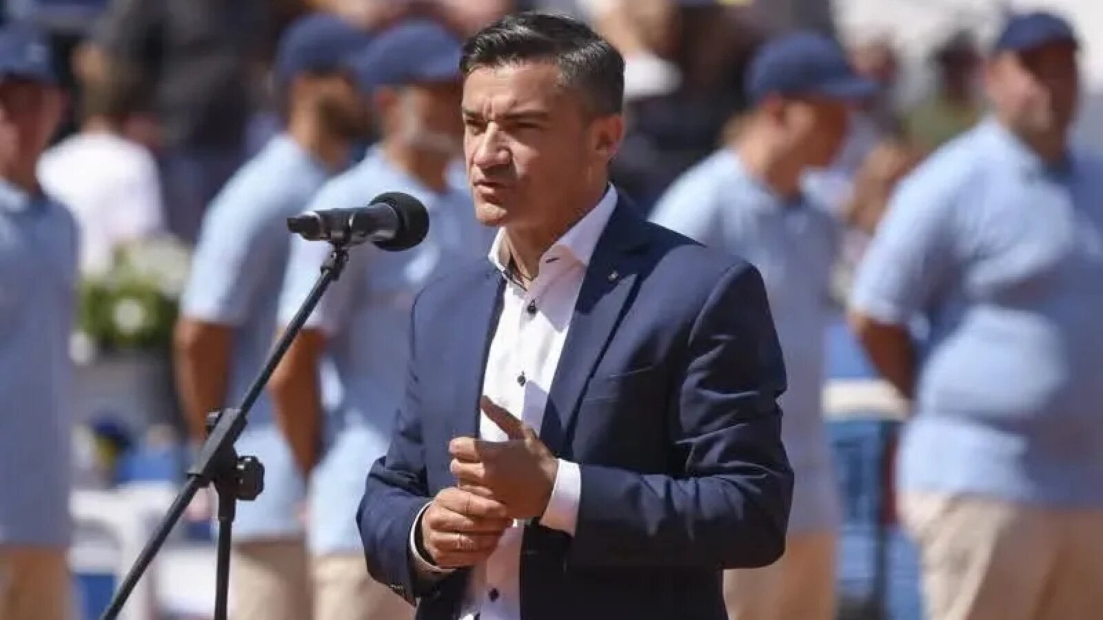 Chirica sfidează PNL Iași: Muraru, sub tirul liderului local