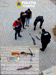 Descoperire de arme ilegale, inclusiv o arbaletă, la un locuitor din Vulcan
