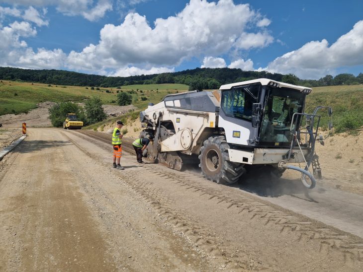 DJ 104D Brașov: Progres de 50% în Modernizarea Tronsonului Șoarș – Bărcut