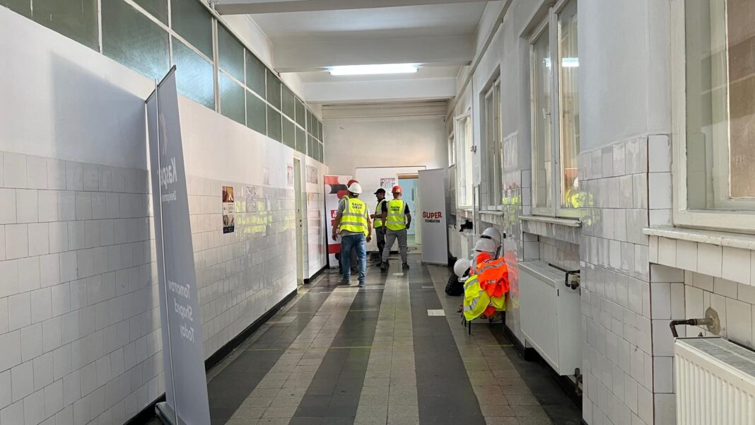 FOTO Lucrările de modernizare a Secției de Oncologie de la Tractorul au început: Jumătate din fonduri au fost strânse, iar campania de donații continuă