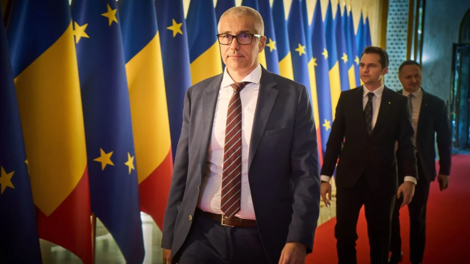 Cât de mult mai rezistă justiția în fața atacurilor politice?