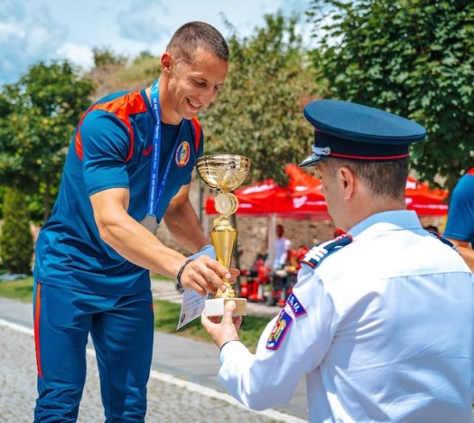 Pompierii din Brașov, pe podium la competiția națională „Cel mai puternic pompier”