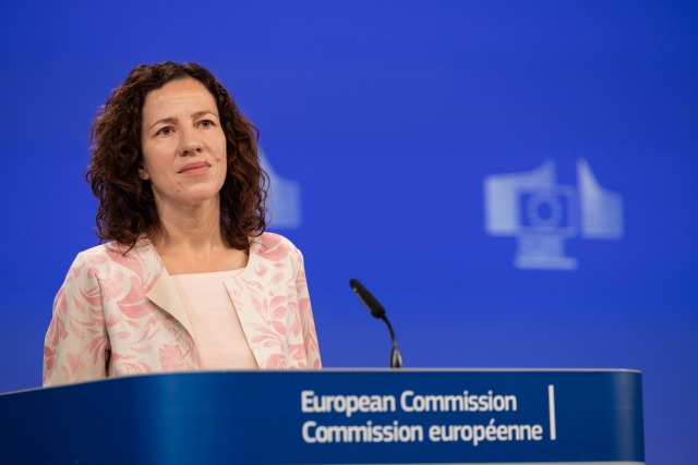 Roxana Mînzatu: Un pas înainte pentru românii care lucrează în UE. Noi reglementări privind securitatea socială