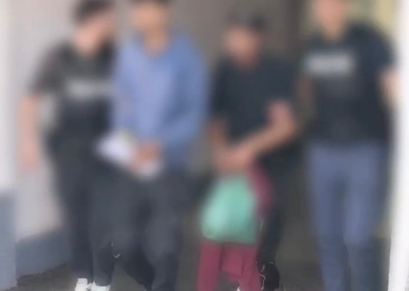 Trei tineri din Tărlungeni, reținuți pentru furt de cupru de către polițiștii din Săcele