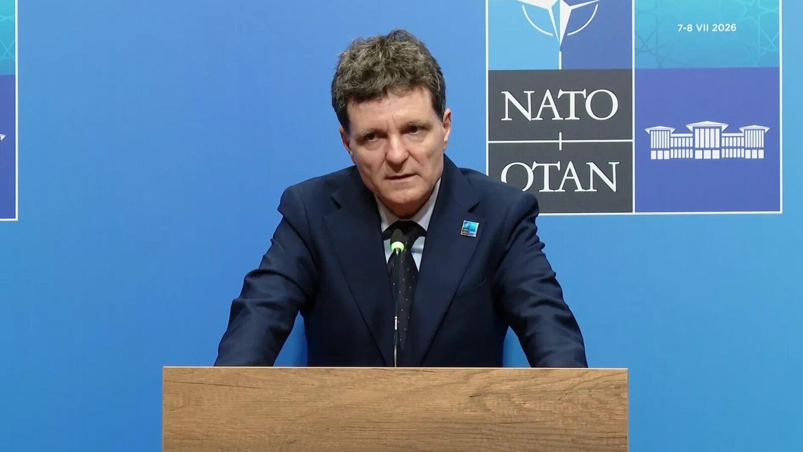"Suntem în trend, ca să spun așa" - Nicușor Dan despre criza politică la NATO