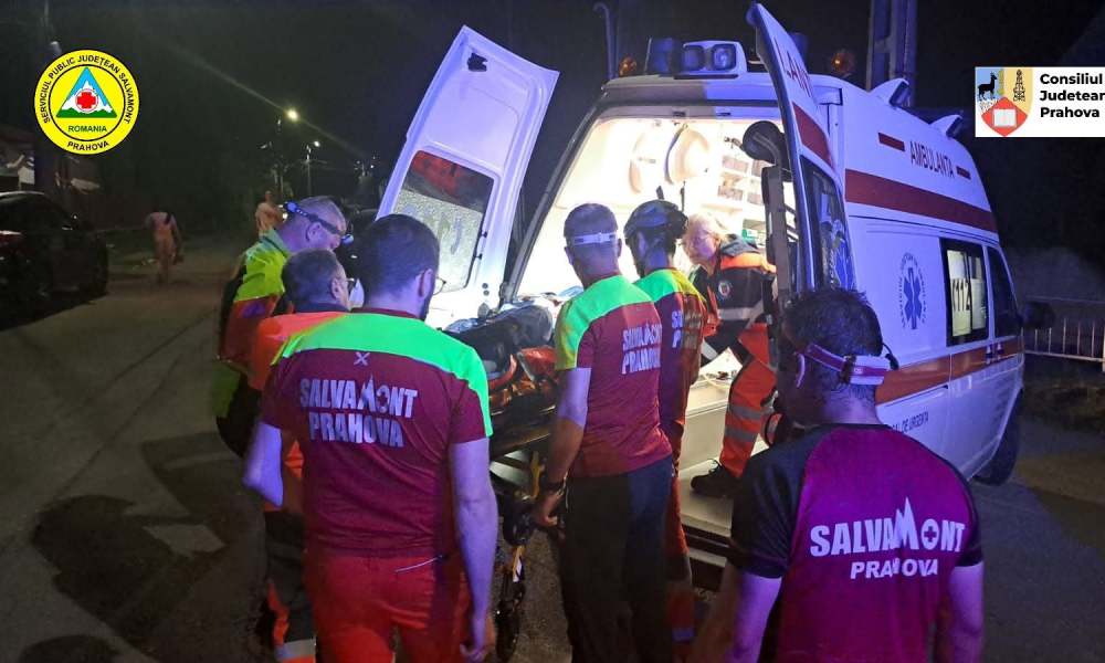 Alpinist grav rănit după ce a căzut de pe stânci în Poiana Țapului, salvat de echipele de intervenție