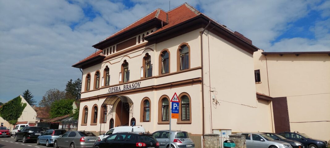 Angajații Operei Brașov obțin în instanță majorări salariale de peste 10 milioane de lei. Primarul acuză presiuni financiare asupra bugetului local
