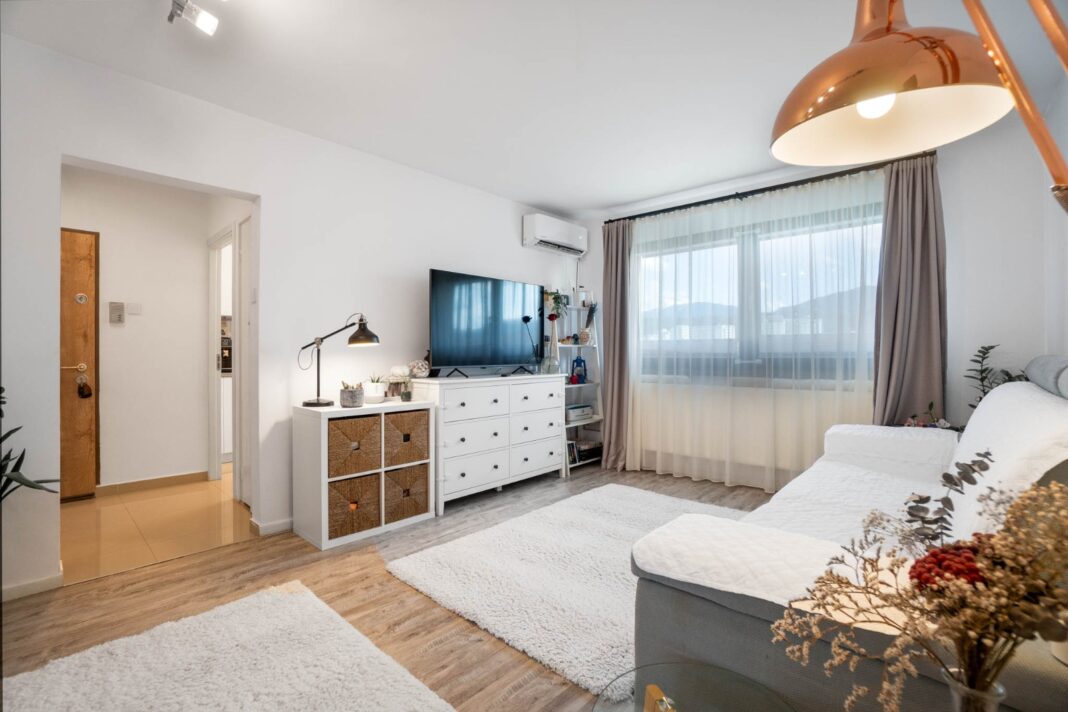 Apartament Modern cu 3 Camere Disponibil în Zona Gării din Brașov