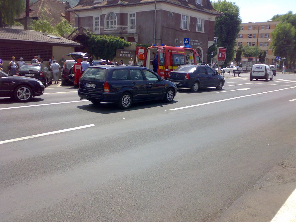 Coliziune rutieră în apropierea Ceasului Rău