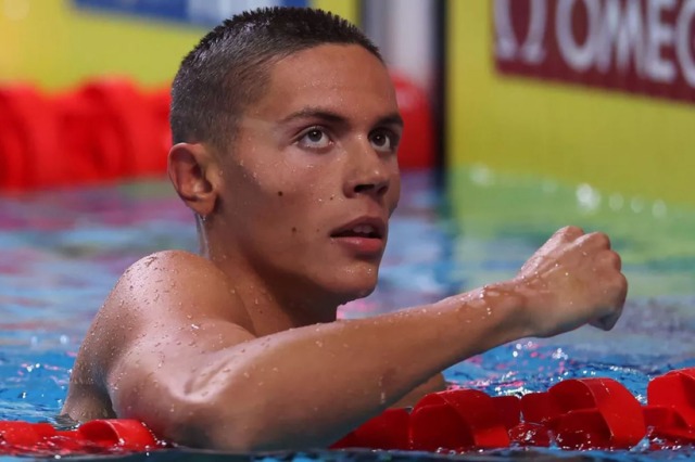David Popovici cucerește aurul la 100 metri liber la Europene, stabilind un nou record al competiției