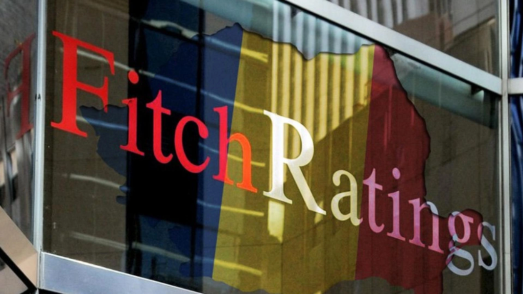 Fitch Ratings menține ratingul suveran al României la „BBB-”, cu o perspectivă negativă