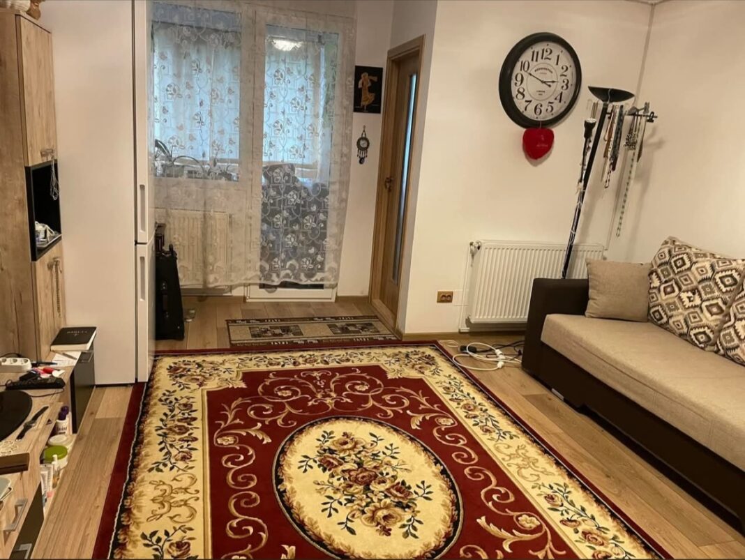 Garsonieră de vânzare, 33 mp, în Brașov