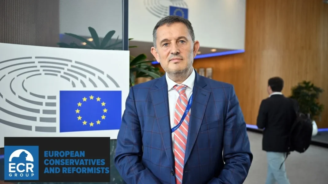 Gheorghe Piperea: Evitarea retrogradării la nivel de junk a României – O catastrofă evitată pentru bănci și fondurile de pensii