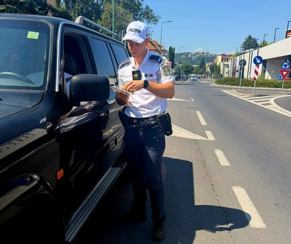 Operațiune a Poliției Brașov în zonele centrale: 22 de amenzi pentru menținerea ordinii publice