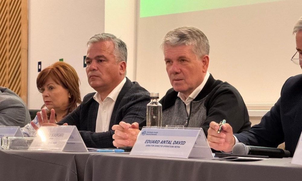 Planuri comune pentru infrastructura energetică: Primarul George Scripcaru și conducerea DEER discută dezvoltarea Brașovului