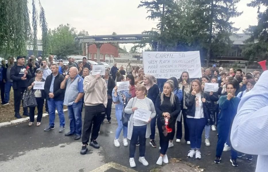 Protest spontan la Carfil Brașov: Muncitorii opresc producția din cauza întârzierilor salariale