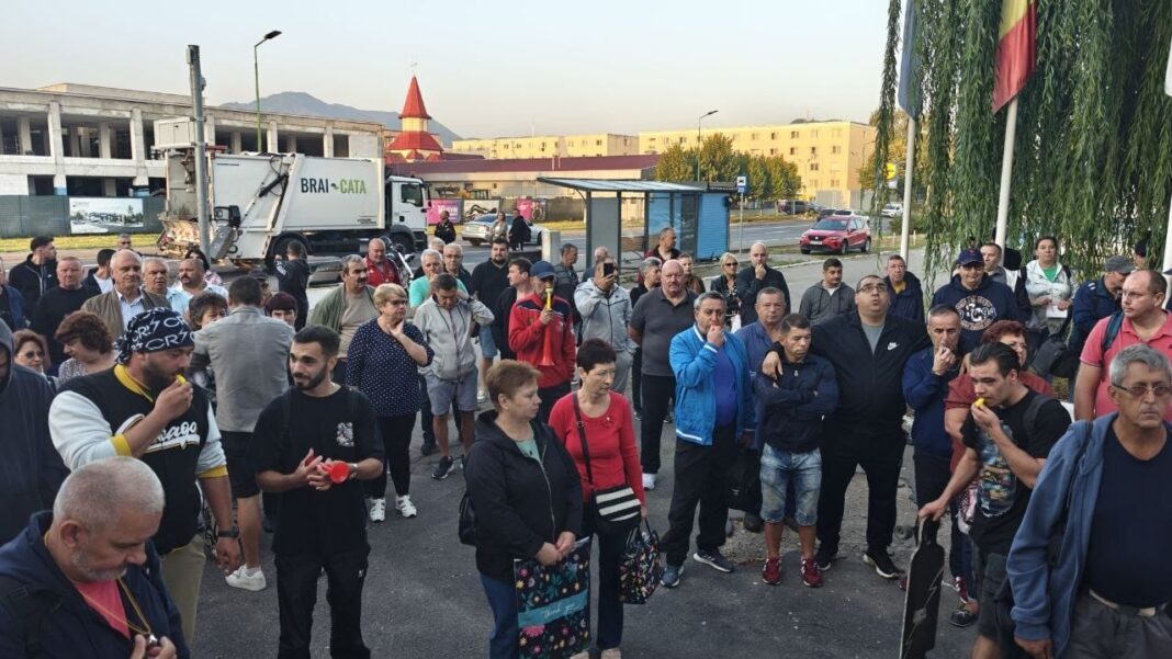 Protestele continuă la Carfil Brașov, angajații solicită restanțele de plată după primirea salariilor