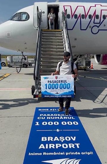 Record la Brașov: Aeroportul Ghimbav a celebrat astăzi pasagerul cu numărul 1.000.000