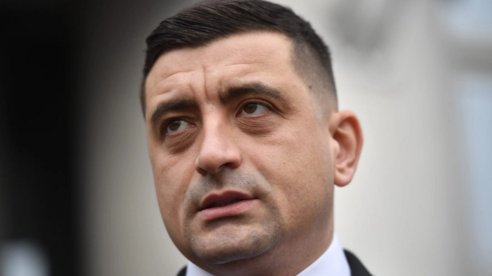 "Georgescu premier?" Simion îl apără și acuză tergiversarea lui Nicușor Dan