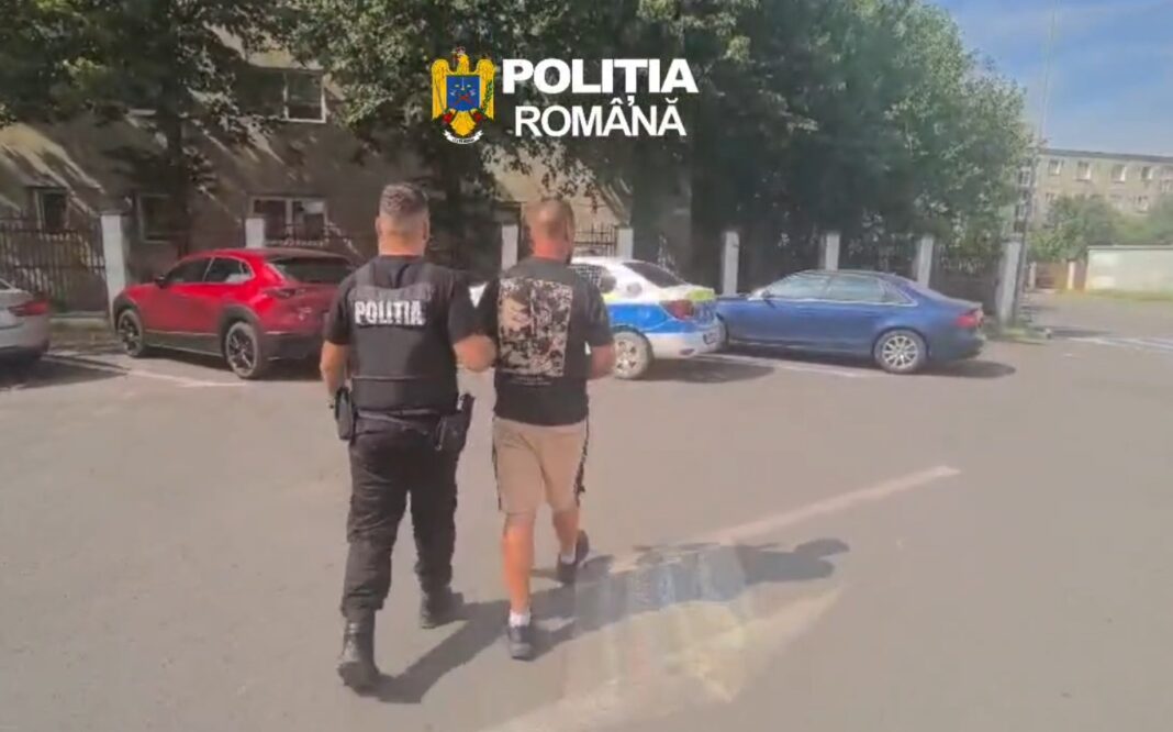 Suspect prins în cazul unui jaf de 20.000 de euro la Săcele: Un localnic de 42 de ani, reținut de poliție