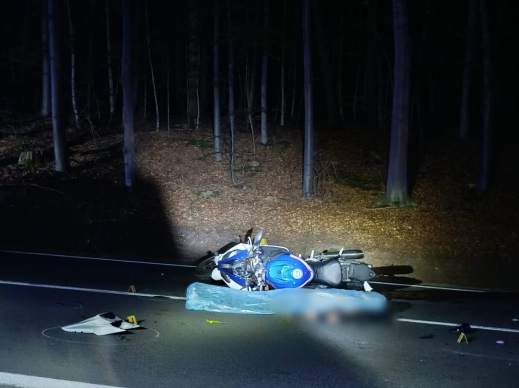 Tragedie pe drumul către Poiana Brașov: două vieți pierdute într-un accident de motocicletă