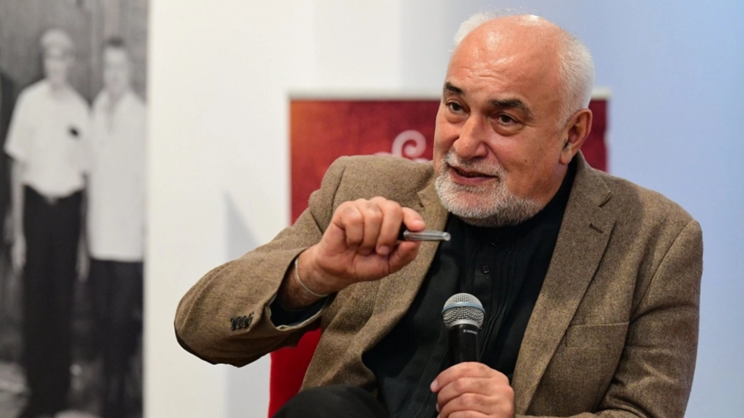 Varujan Vosganian, liberalul, critică Guvernul Bolojan: ‘Salariile și pensiile, deși la același nivel nominal ca anul trecut, sunt cu 10% mai mici’