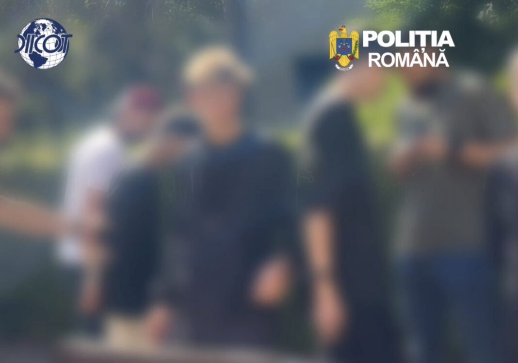 VIDEO. Șapte tineri din Brașov, investigați pentru trafic de droguri. Cel mai tânăr are doar 15 ani