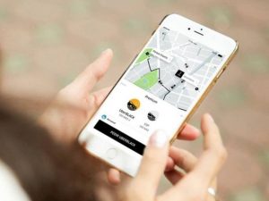 Amenzi pentru șoferii Uber și Bolt la Aeroportul Brașov