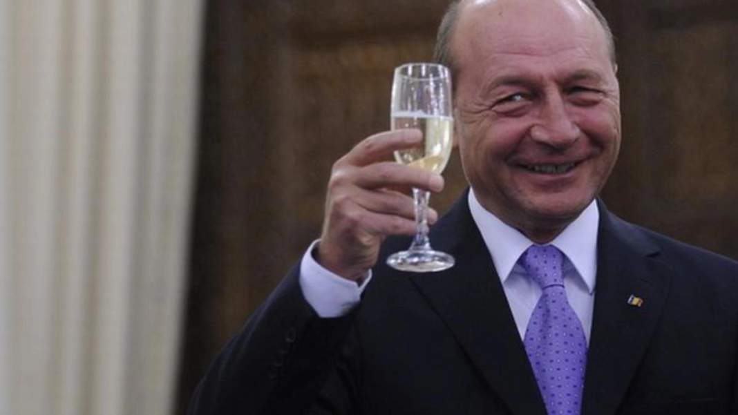 Băsescu Critică Liderii Politici Actuali