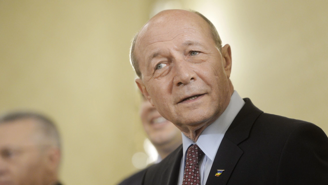 Băsescu: Guvernare PSD-AUR, un scenariu posibil