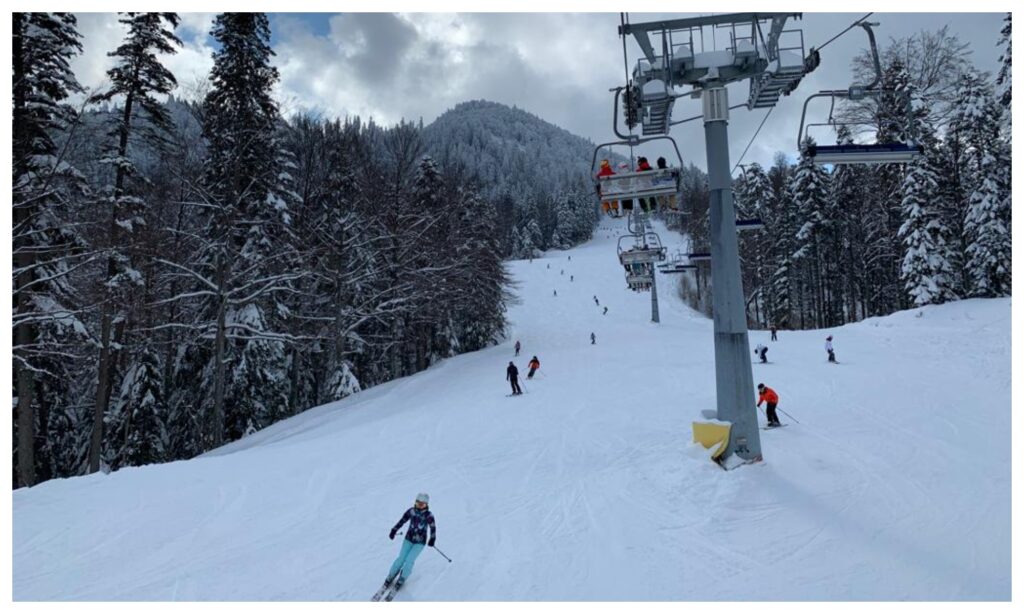 Brașovul investește 133.000 de lei pentru modernizarea accesului la telescaunele din Poiana Brașov