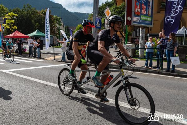 Concursul de ciclism „Linia 20” revine la Brașov pe 20 septembrie; accesul spre Poiana Brașov va fi restricționat