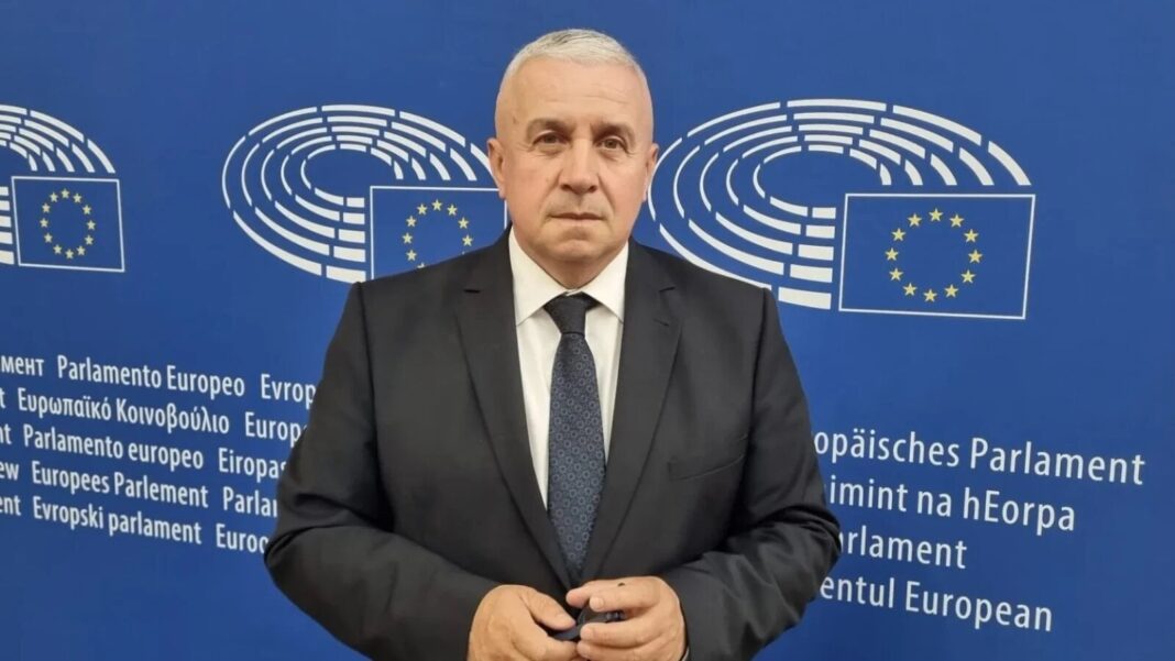 Daniel Buda, liderul PNL Cluj, oferă un sfat lui Sorin Grindeanu: „Ar fi bine să revizuiască acțiunile PSD din iulie”