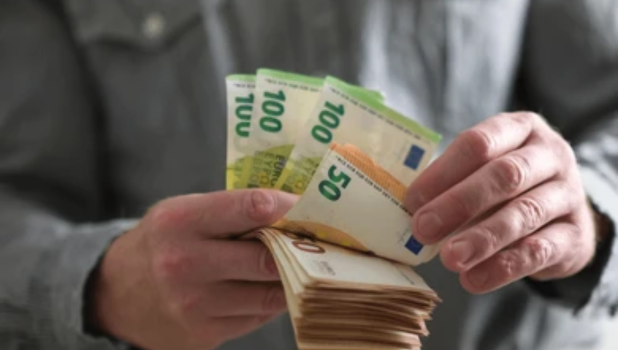 Mită de 450.000 euro pentru proiect energetic la Gheorgheni