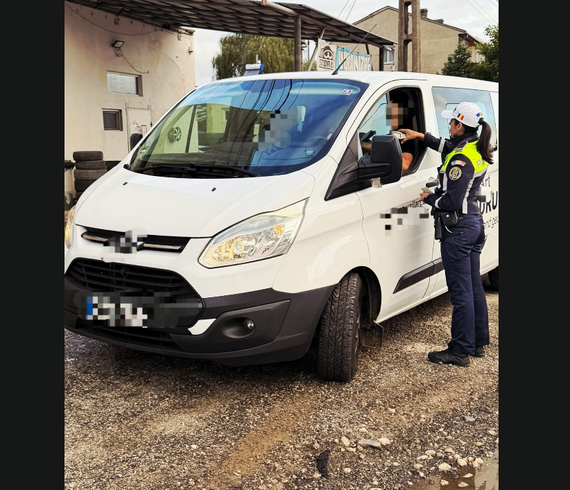 Peste 30 de polițiști din Brașov au desfășurat o acțiune matinală pentru depistarea șoferilor sub influența alcoolului: 55 de sancțiuni aplicate și 8 permise suspendate