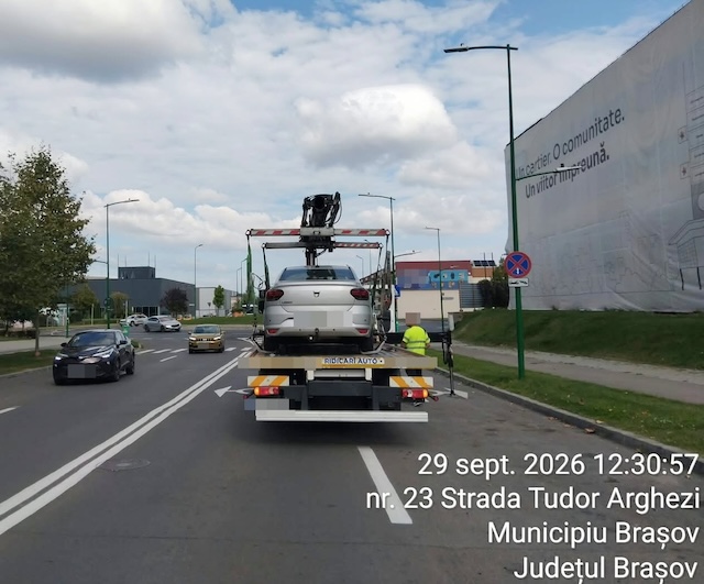 Poliția Brașov ridică mașini parcate ilegal
